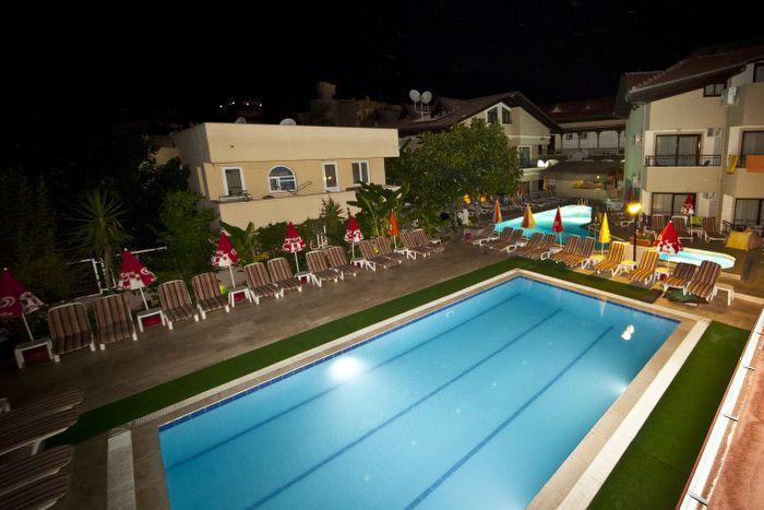 Bonjour Hotel Marmaris Exteriör bild